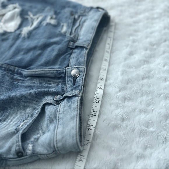 AE High Rise Denim Mom Shorts Distressed - Picture 14 of 14